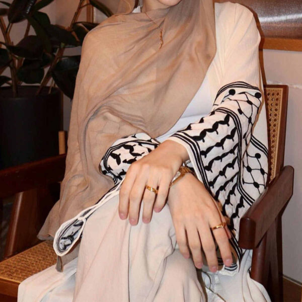 Palestinian Keffiyeh Open Abaya - Image 7